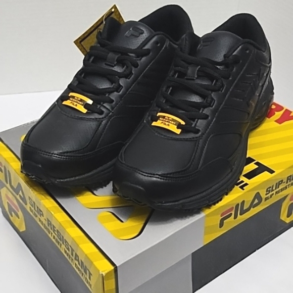 Fila Memory Workshift Ultra Slip Resistant Black Sneakers - Picture 6 of 16
